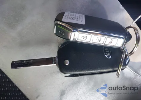 2019 Kia Forte Lxs z USA, uszkodzony, nr VIN 3KPF24AD9KE125070